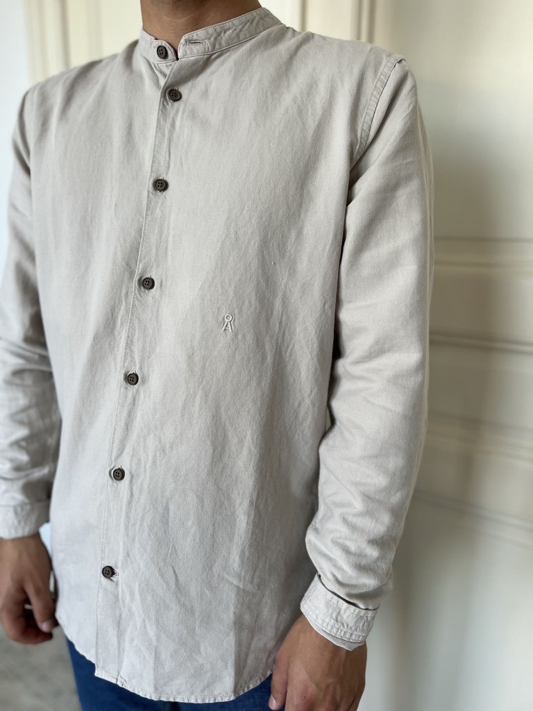 chemise-beige-lin-homme-vetements-4.jpg