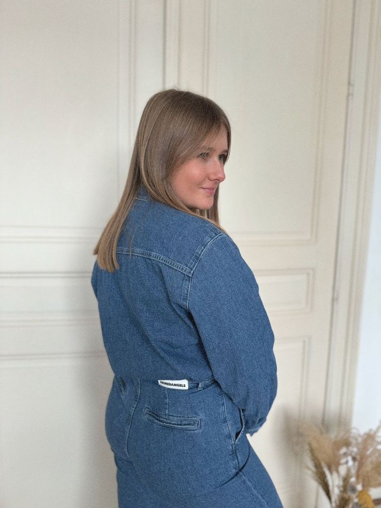 ensemble-jean-detox-armedangels-chemise-jeans-pantalon-vetements-elle-fashion-3.JPG