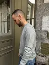 blue-bluelight-sweat-tshirt-tshirthomme-sweathomme-armedangels-modehomme-modedurable.webp