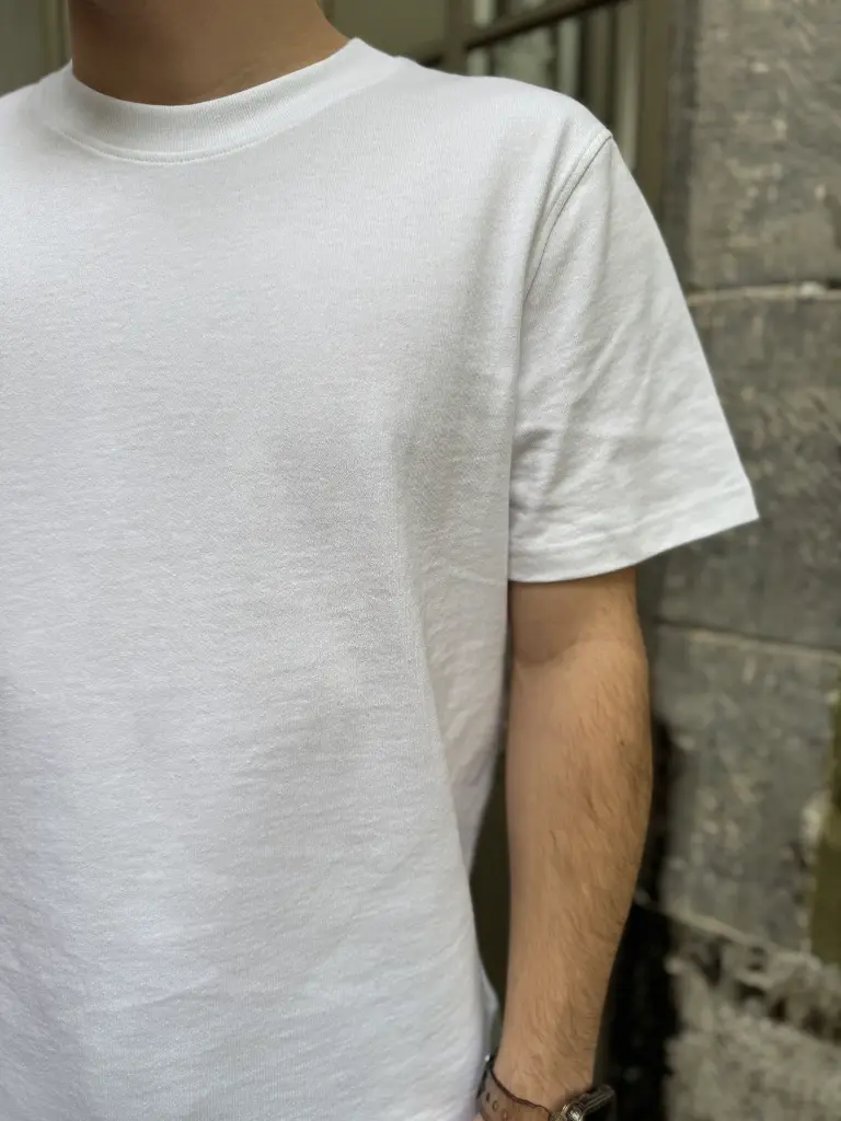 tshirthomme-tshirtblanc-oversized-tshirtoversize-white-blanc-whitetshirt-modehomme-armedangels3.webp
