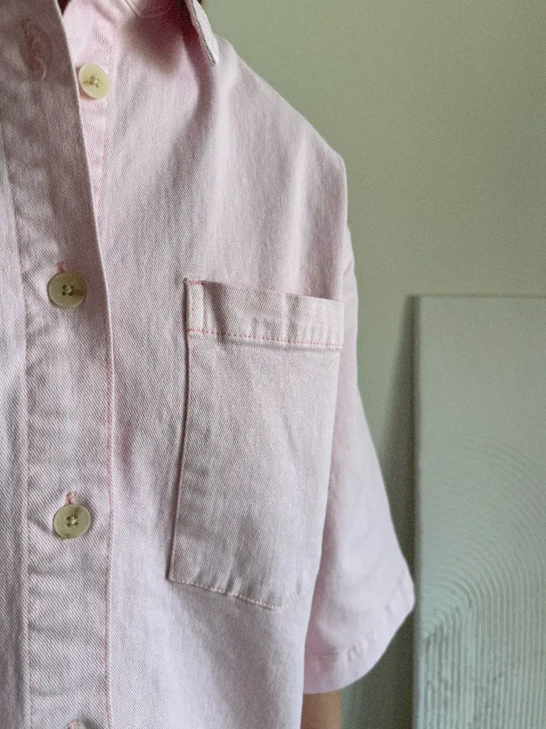 modefemme-pourelle-minimumfashion-ensemble-chemise-short-summer-summeroutfit-modedurable-rose-pinkoutfit-1.webp