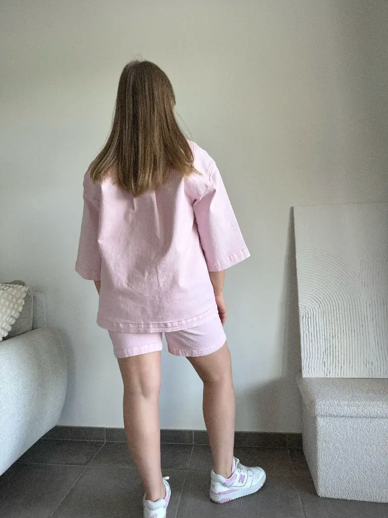 ensemble-chemise-short-summer-summeroutfit-modedurable-rose-pinkoutfit-7.webp