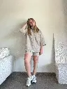 modefemme-pourelle-minimumfashion-ensemble-chemise-short-summer-summeroutfit-modedurable-beige-8.webp