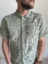 ensemble-vert-chemise-polo-green-fashionformen-outfitformen-vetements-homme-pourlui-minimumfashion-modedurable-1.webp