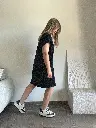 robe-noir-dress-blackdress-totallook-lookblack-outfitforwoman-modefemme-modedurable-minimum-4.webp