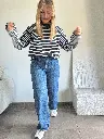 marinière-jeans-lookmarin-rayures-blue-marine-intemporel-armedangels-4.webp