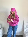 pinkoutfit-summer-rose-pink-sweat-tshirt-casquette-lovepink-lookrose-modefemme-modedurable-armedangels-totallook-9.webp