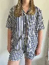 ensemble-chemise-short-rayures-chemiserayures-modefemme-minimumfashion-sustainablefashion-outfitforsummer-summeroutfit-6.webp